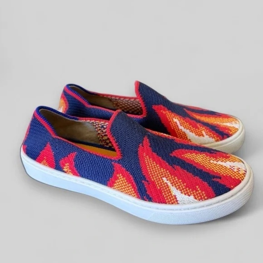 Rothy’s Navy Flame Colorful Kids Slip-On Shoes sz 3